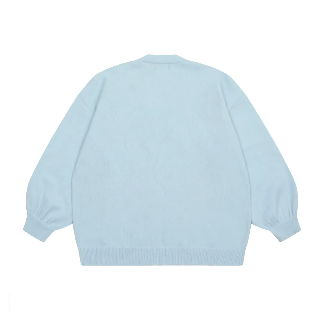 P220 Top quality" Style number: DS016# [Ralph Lauren V-neck solid color pony embroidered logo wool velvet knitted shawl cardigan] ✅Ralph Lauren Lazy‌oversize style basic classic versatile ten-color shawl cardigan ✅Main supplier platform live broadcast Wholesale entities Out of stock will be replenished Not off the shelf ✅ZP quality 1:1 version Can scan the code to enter the GF website Counter quality ✅Details and quality are the only one in Guangzhou. Light luxury wool. Focus on high-end. Cost-effective. Needless to say good quality. ✅Restore the original version. Can wear 190 pounds. Loose, comfortable and stress-free. ✅Loose upper body, oversize and lazy style. Must-have style for goddess ootd. ✅Good-looking clothes are never picky. Recommended for goddess wardrobe. Taro Purple, Light Khaki, Chinese Red, Anchor Red
